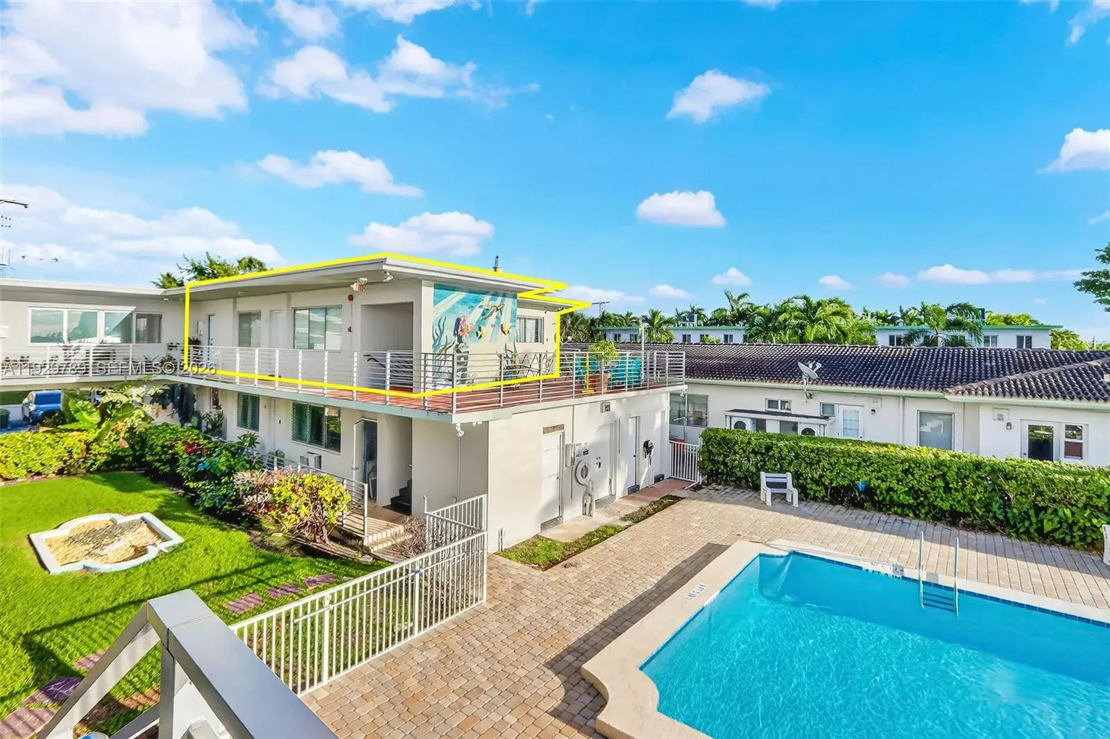 1 bedroom 1 bath Residential for sale at 2250 Bay Dr # 17, Miami Beach FL 33141