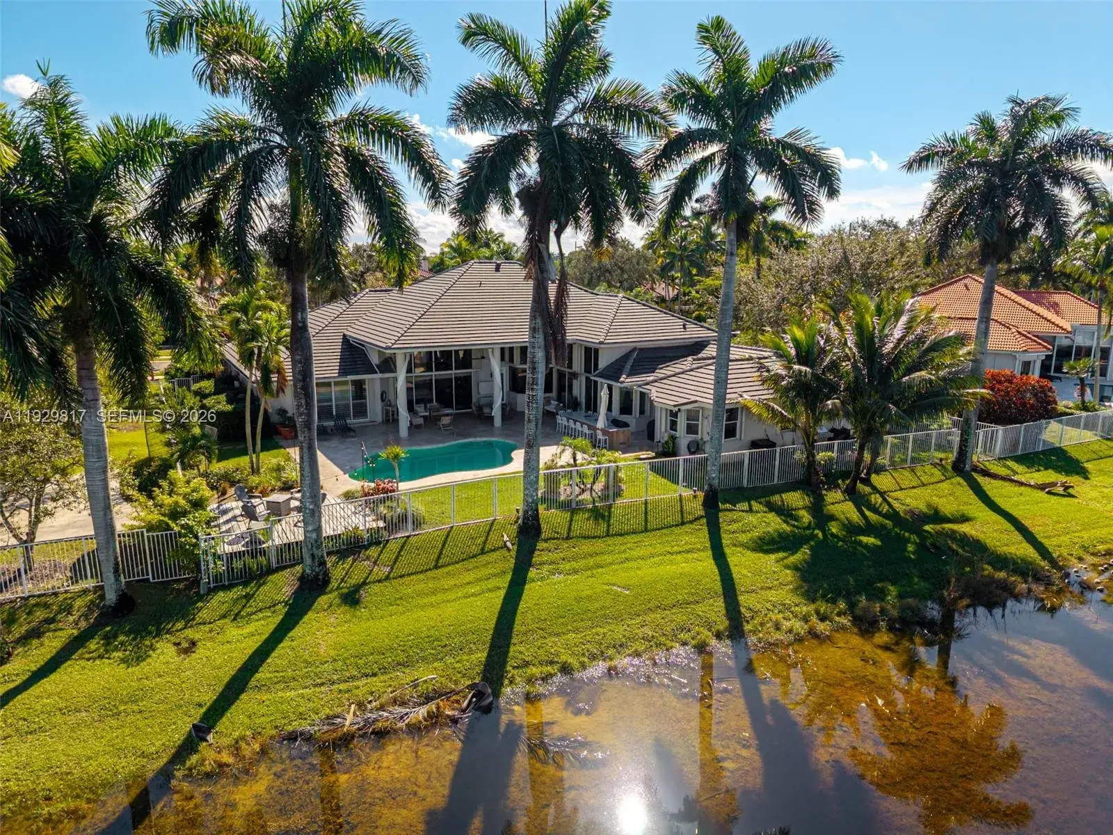 2950 Medinah, Weston FL 33332