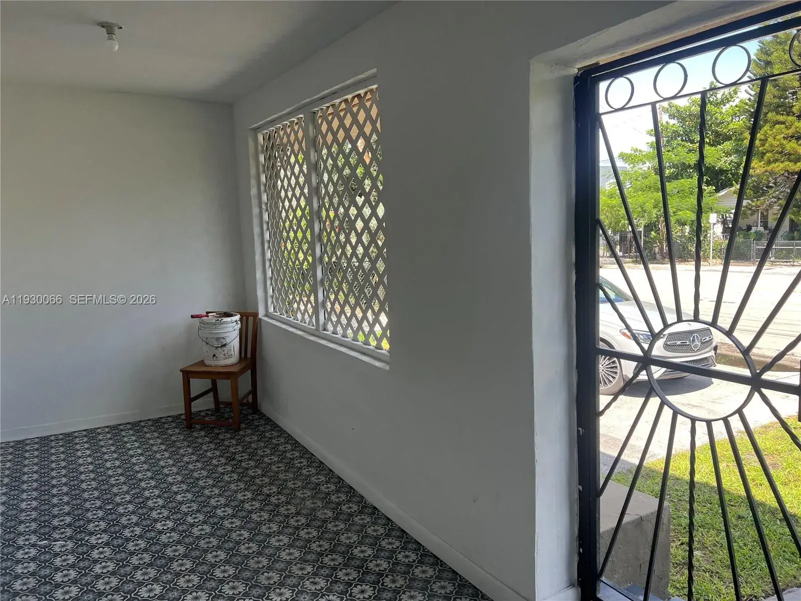 842 SW 12th Ave, Miami FL 33130