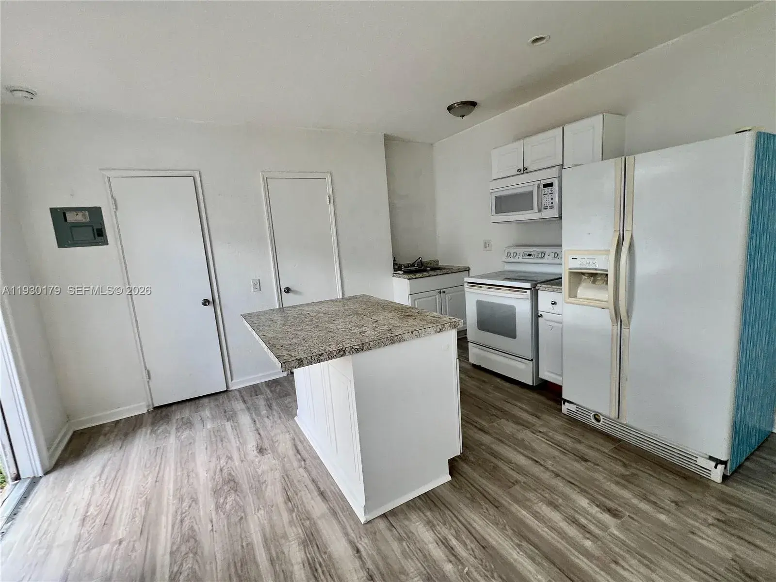 2018 Jackson St, Hollywood FL 33020