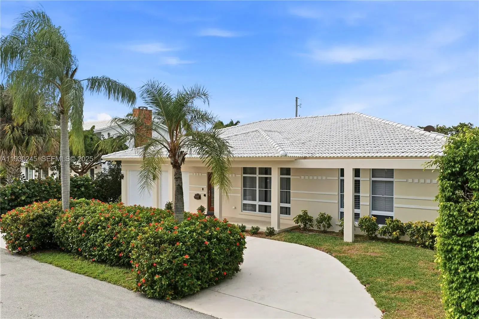 5 bedroom 4 bath Residential for sale at 2607 Holy Cross Ln, Lake Worth FL 33460