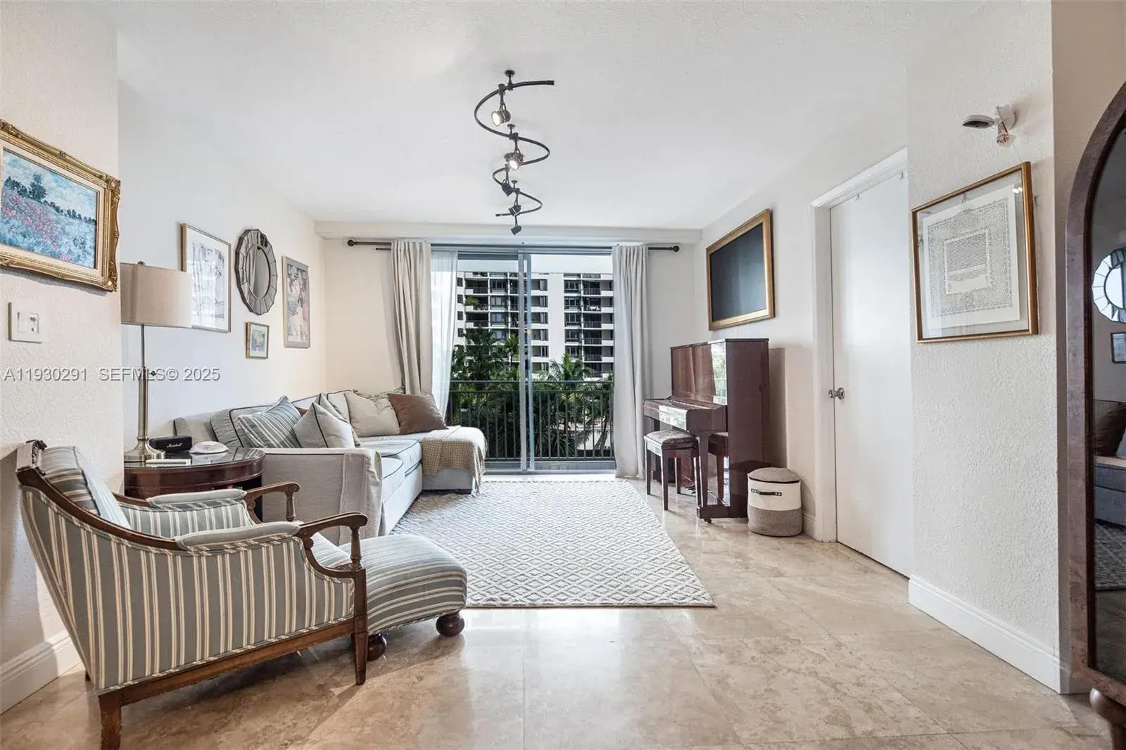 770 Claughton Island Dr # 503, Miami FL 33131