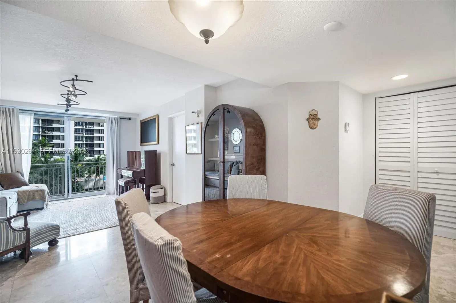 770 Claughton Island Dr # 503, Miami FL 33131