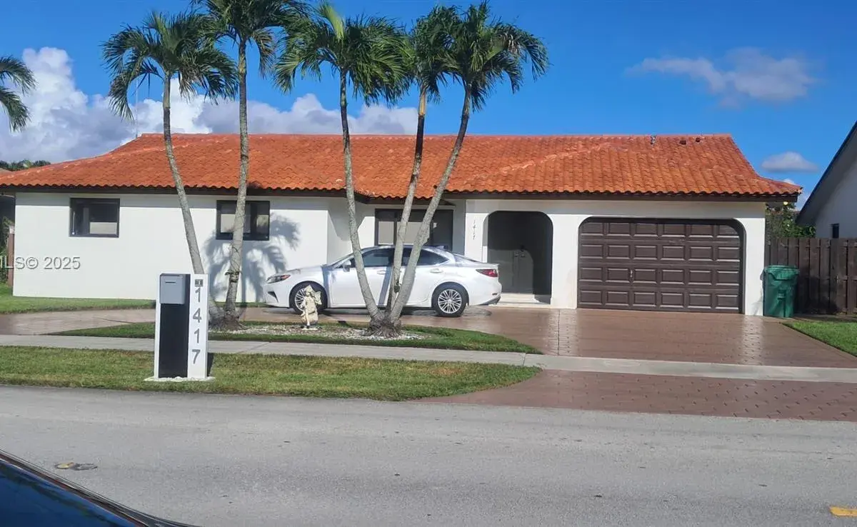 1417 SW 139 AVE, Miami FL 33184