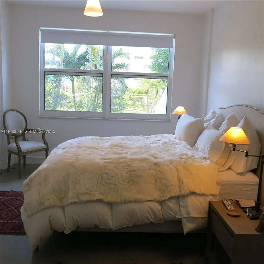 199 OCEAN LANE DR # 102, Key Biscayne FL 33149