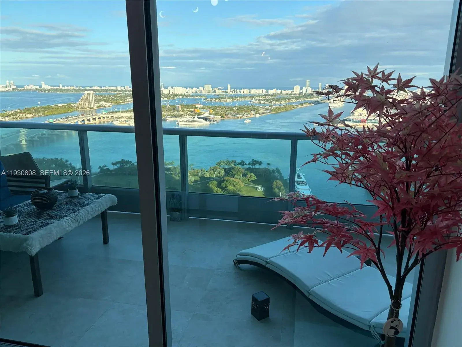 900 Biscayne Blvd # 3704, Miami FL 33132