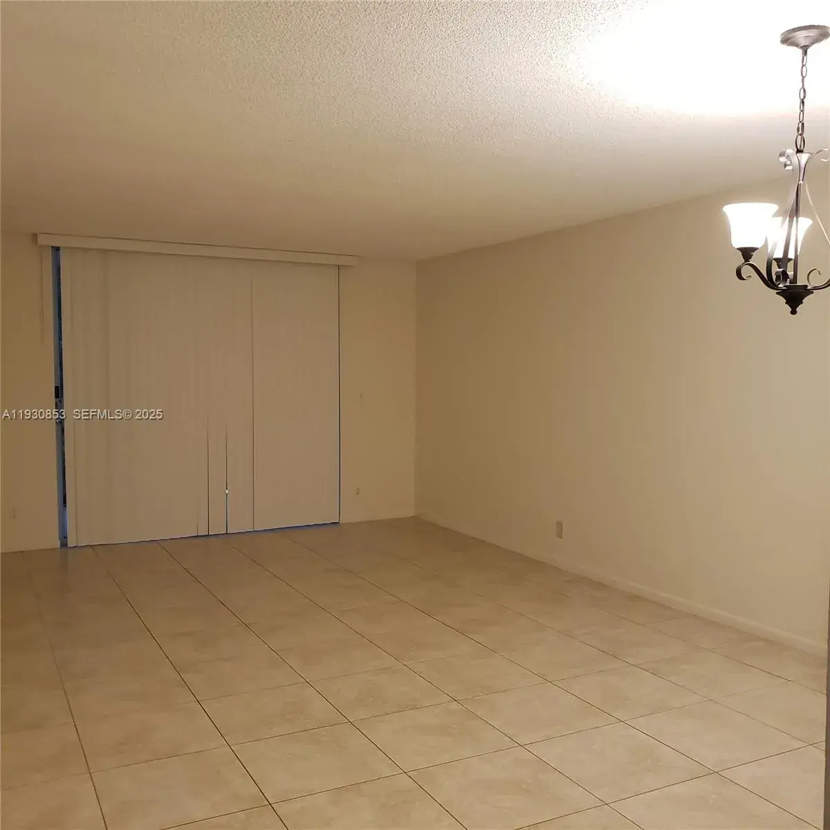 300 NE 12th Ave # 205, Hallandale Beach FL 33009