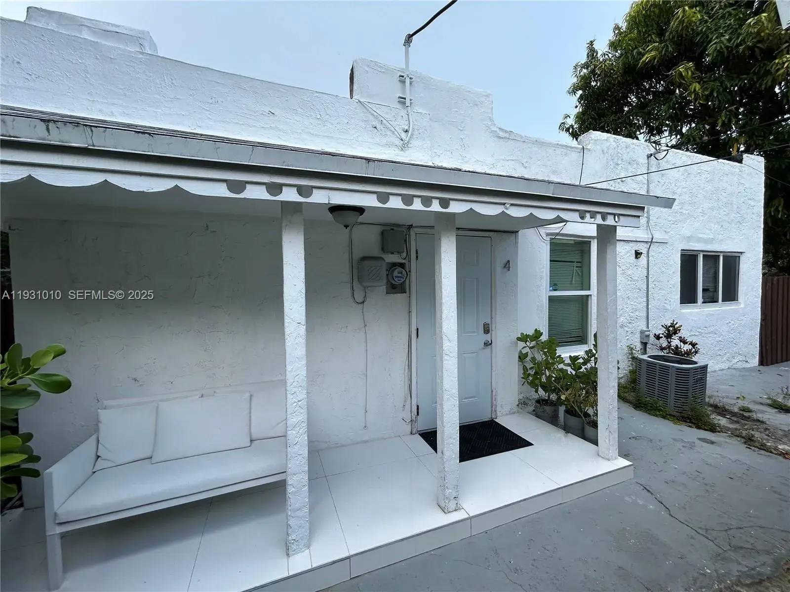551 NW 41st St # 4, Miami FL 33127