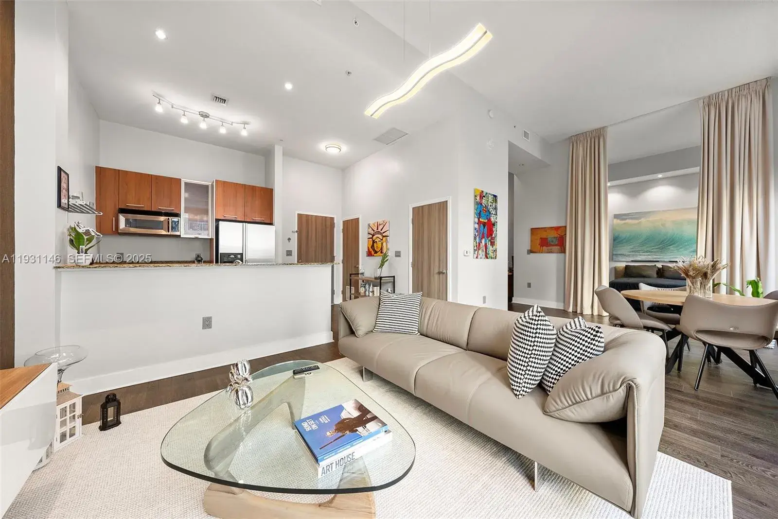 1 bedroom 1 bath Residential for sale at 9066 SW 73rd Ct # 405, Miami FL 33156