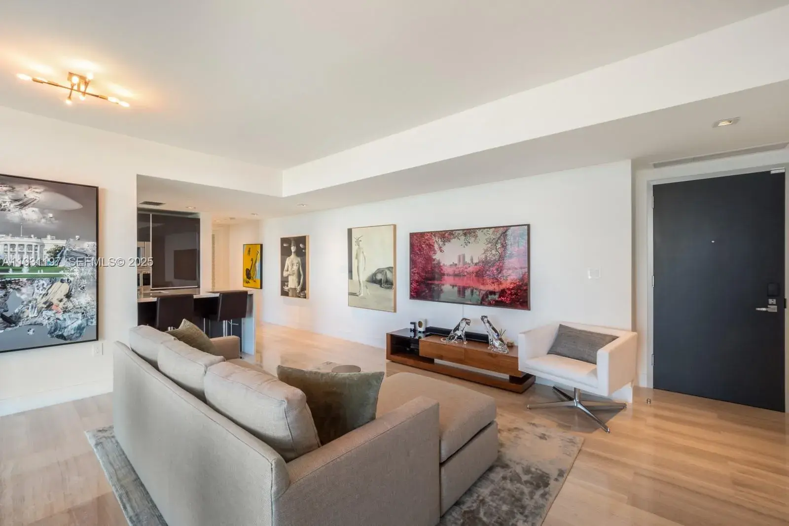 1451 Brickell Ave # 2405, Miami FL 33131