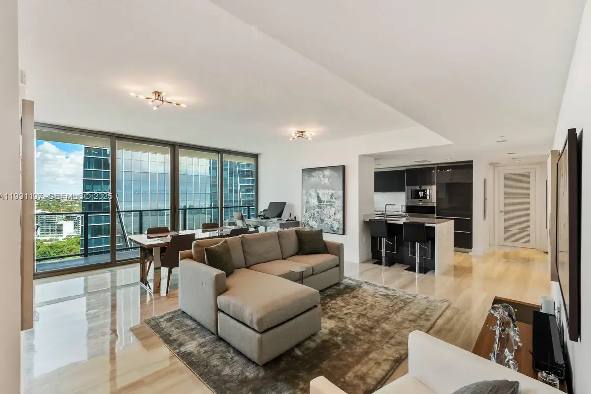 1451 Brickell Ave # 2405, Miami FL 33131