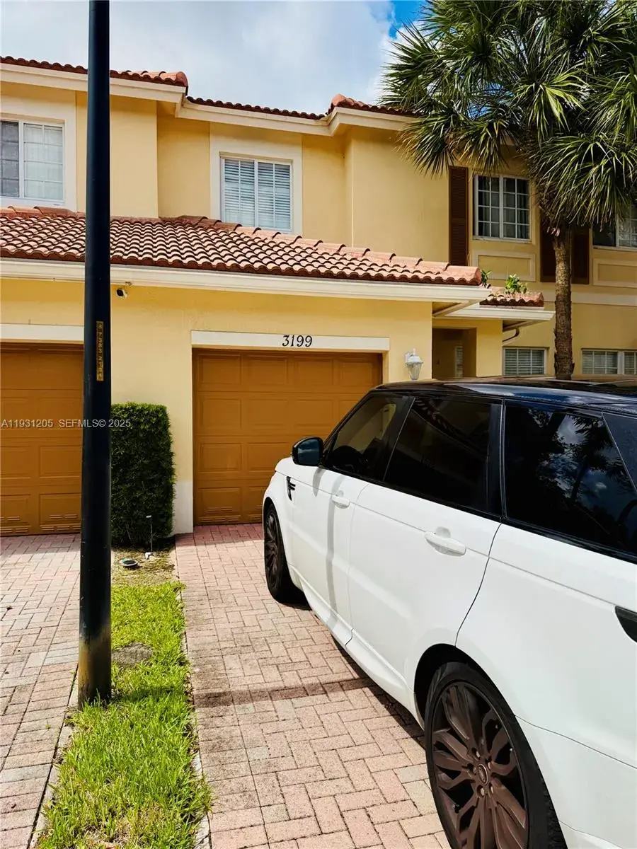 3 bedroom 2 bath Residential for sale at 3199 NW 32nd Ter, Oakland Park FL 33309