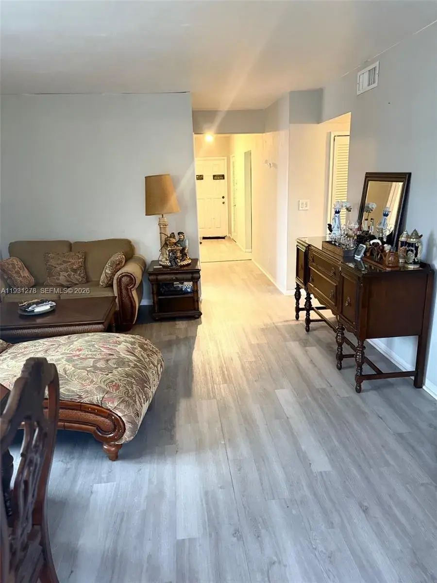 1510 SE 15th St # 210, Fort Lauderdale FL 33316