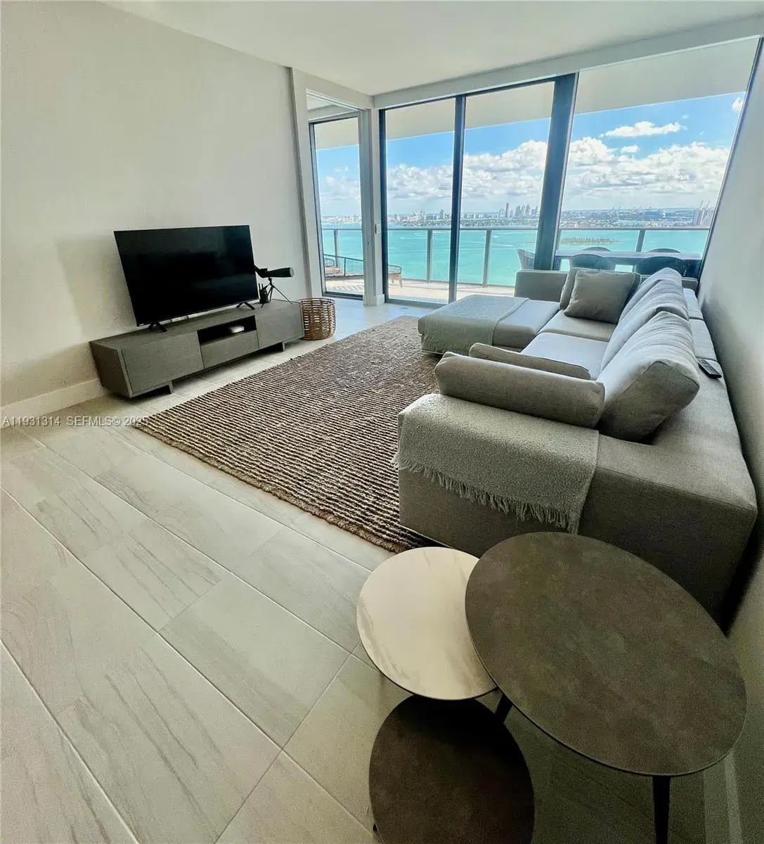 2 bedroom 2 bath Residential Lease for rent at 650 NE 32nd St # 3106, Miami FL 33137