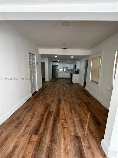 7714 NW 5th Ave, Miami FL 33150