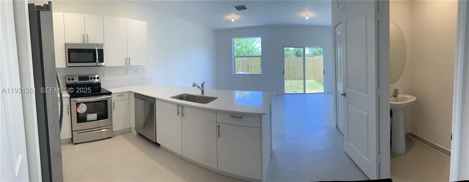 2628 SE 19th St, Homestead FL 33035