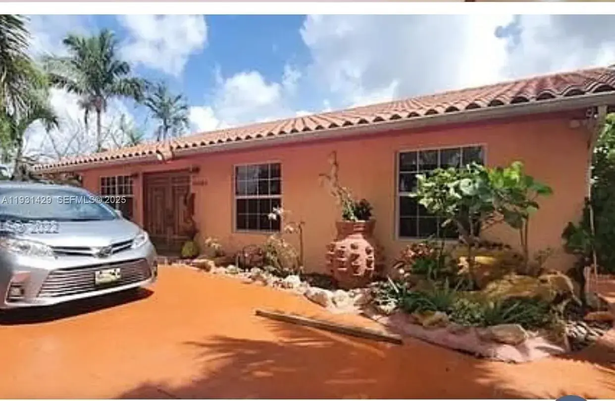 4 bedroom 3 bath Residential for sale at 10955 SW 56th St, Miami FL 33165