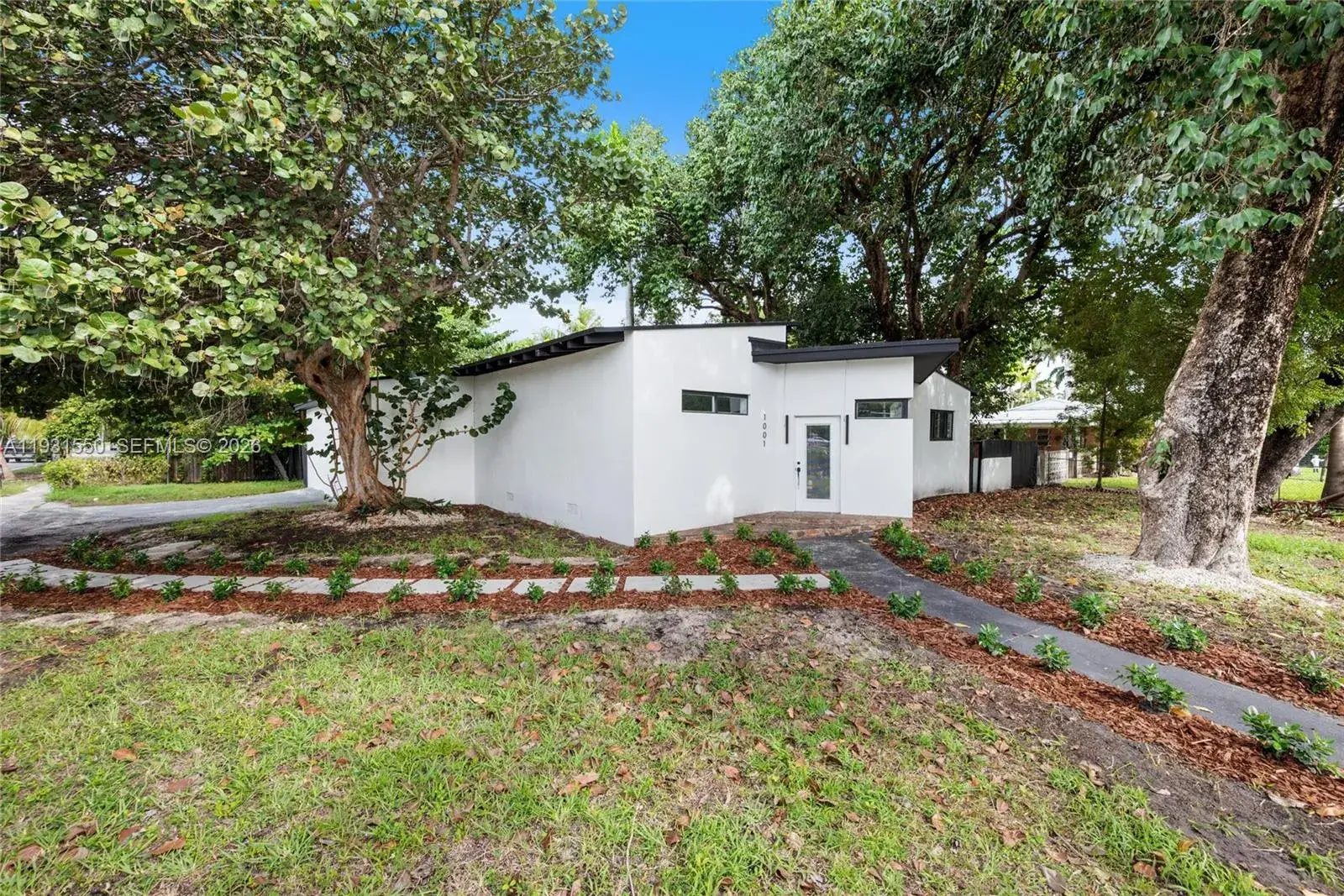4 bedroom 4 bath Residential for sale at 1001 NE 82nd St, Miami FL 33138