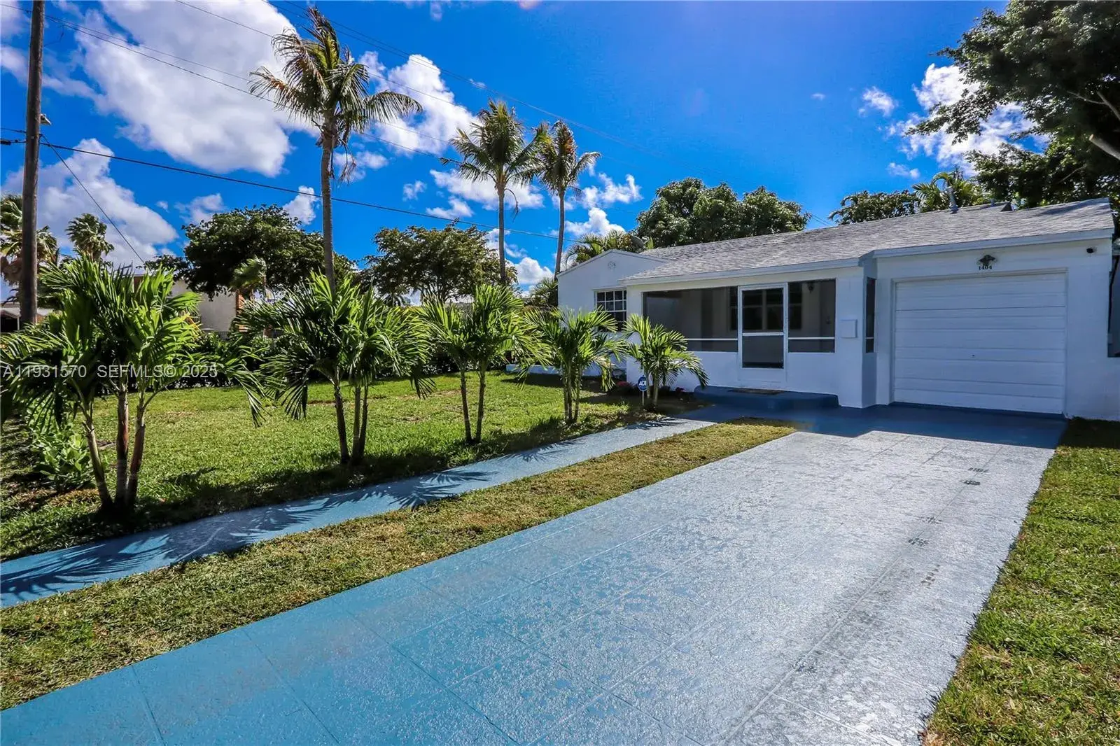 3 bedroom 2 bath Residential for sale at 1404 Plunkett St, Hollywood FL 33020