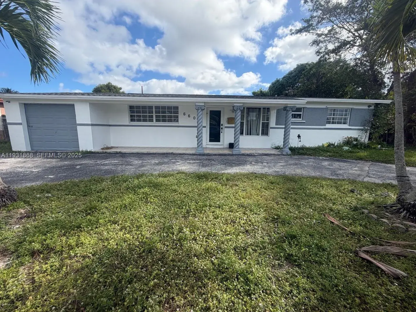 6 bedroom 2 bath Residential for sale at 660 SW 30th Ter, Fort Lauderdale FL 33312