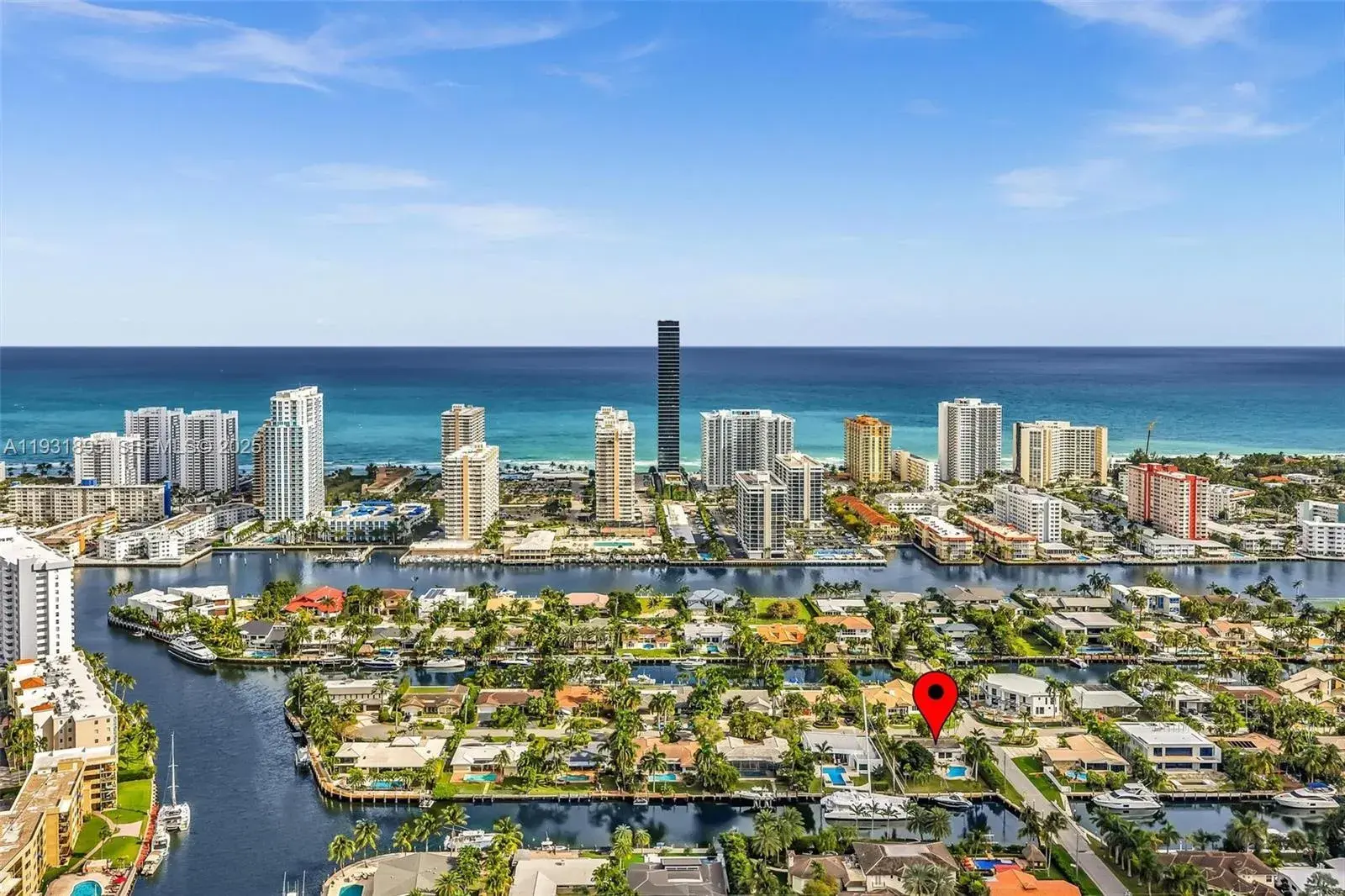 536 Hibiscus Dr, Hallandale Beach FL 33009