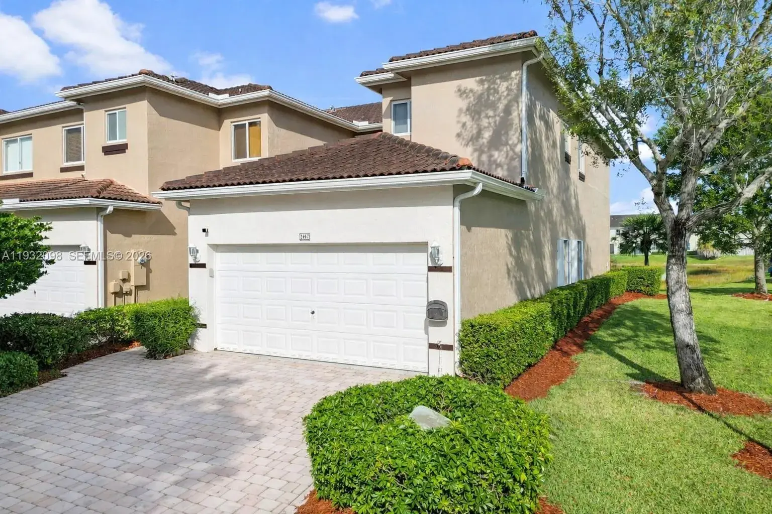 2467 SE 19th St, Homestead FL 33035