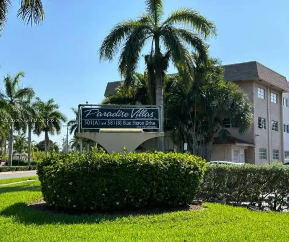 2 bedroom 2 bath Residential Lease for rent at 501 Blue Heron Dr # A, Hallandale Beach FL 33009