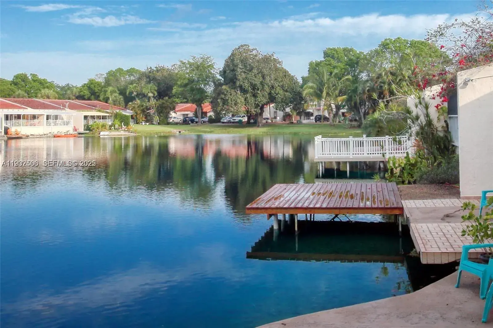 6918 Holly Rd, Miami Lakes FL 33014