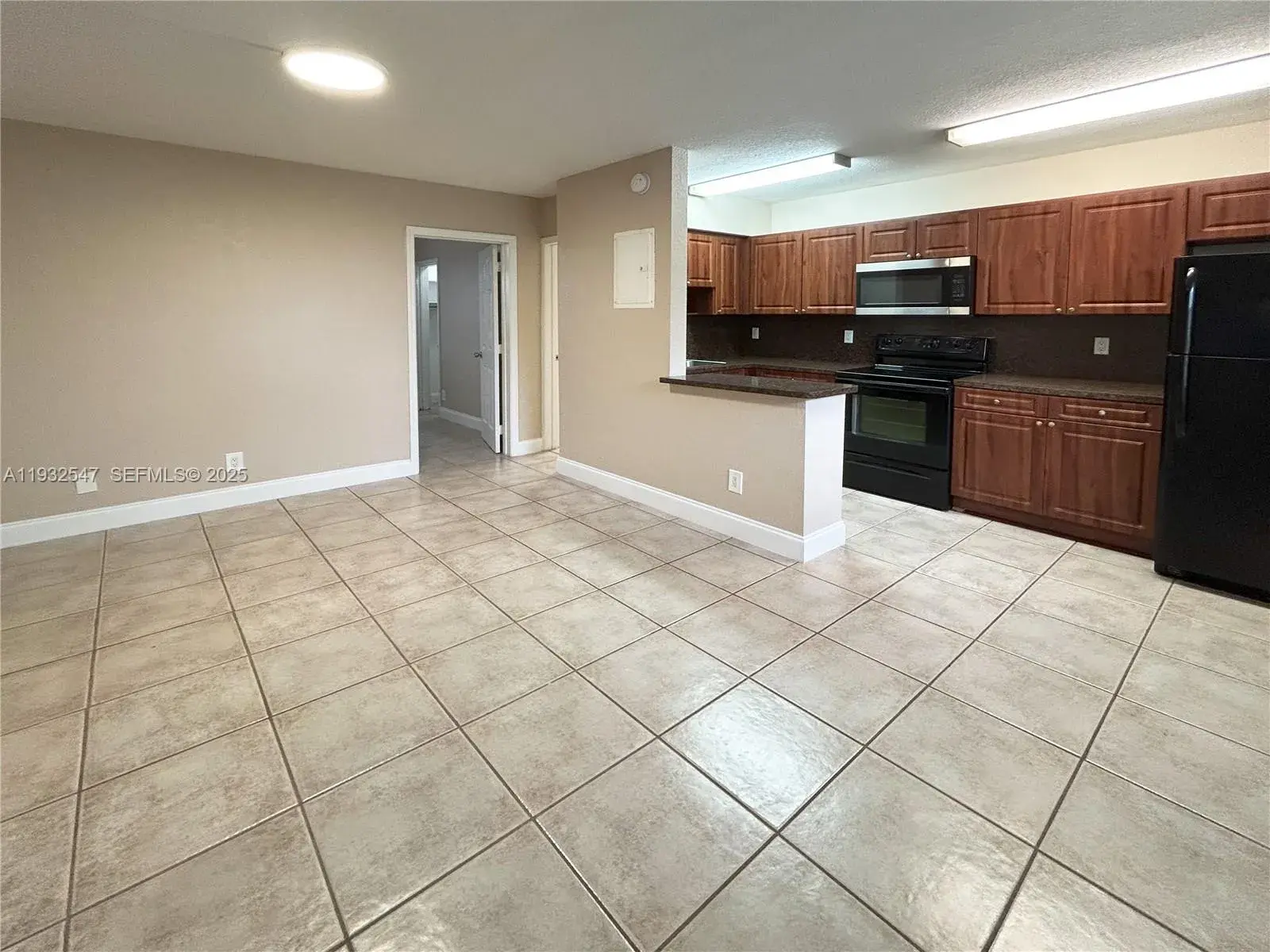 715 NE 6th St # 2, Fort Lauderdale FL 33304