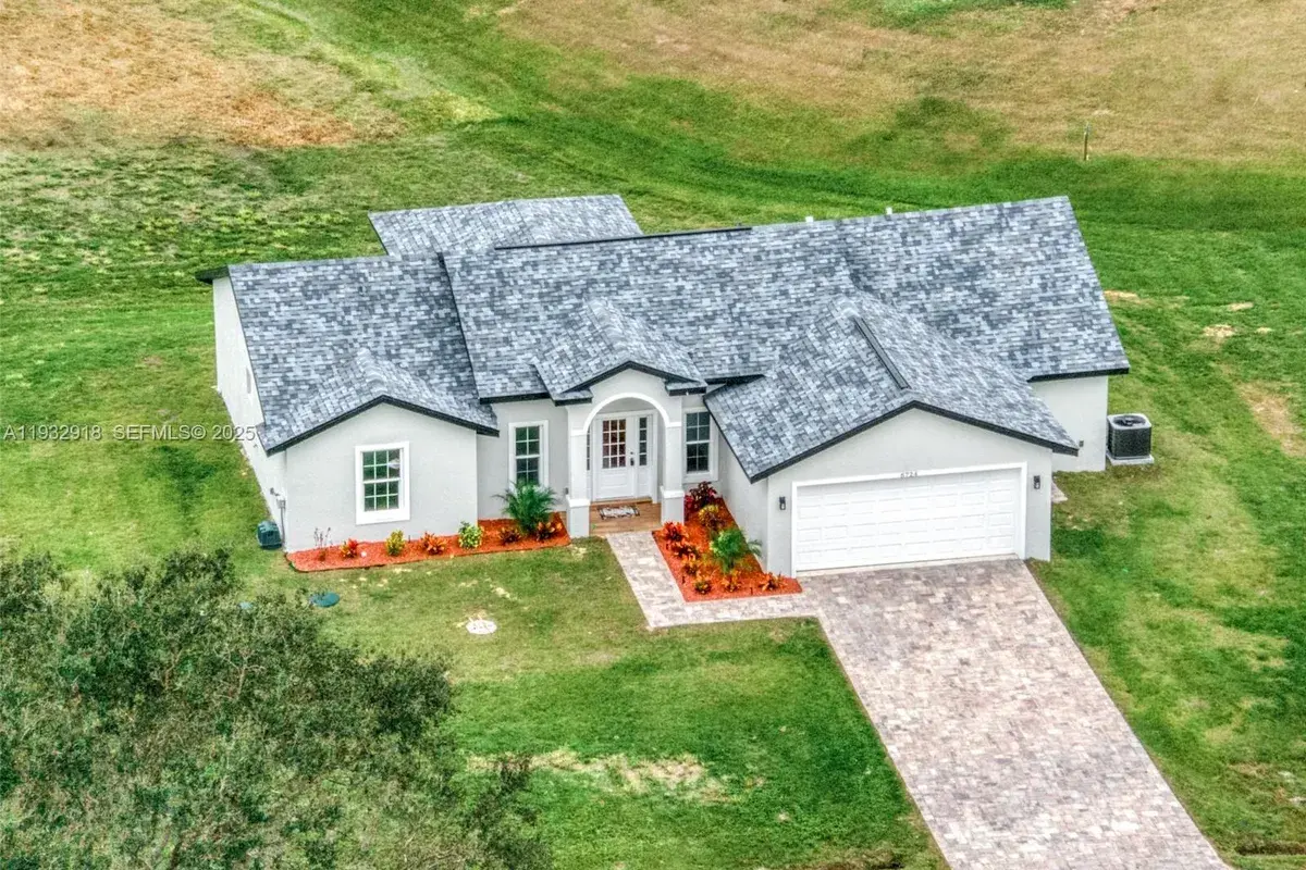 6724 Heavitree DR, Sebring FL 33876