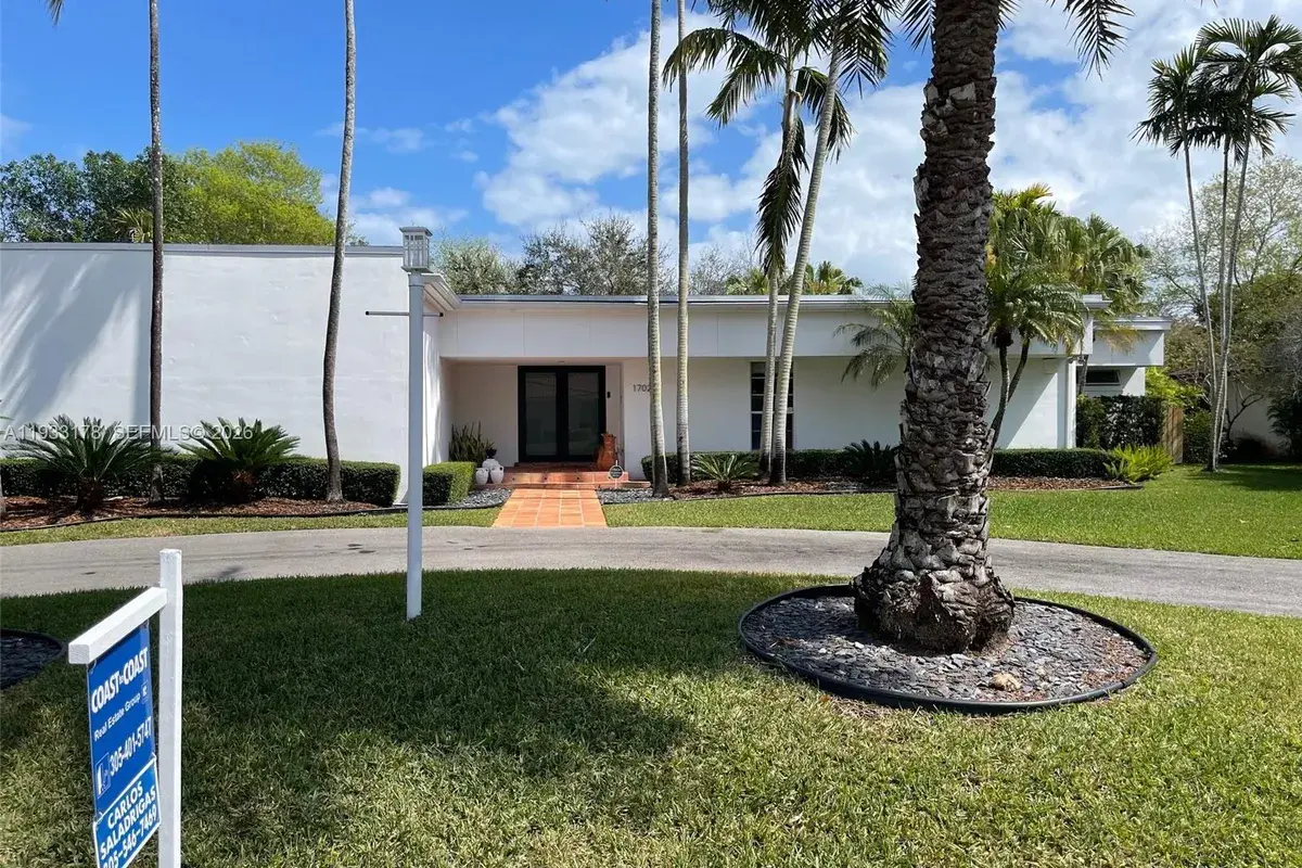 17025 SW 80th Ct, Palmetto Bay FL 33157