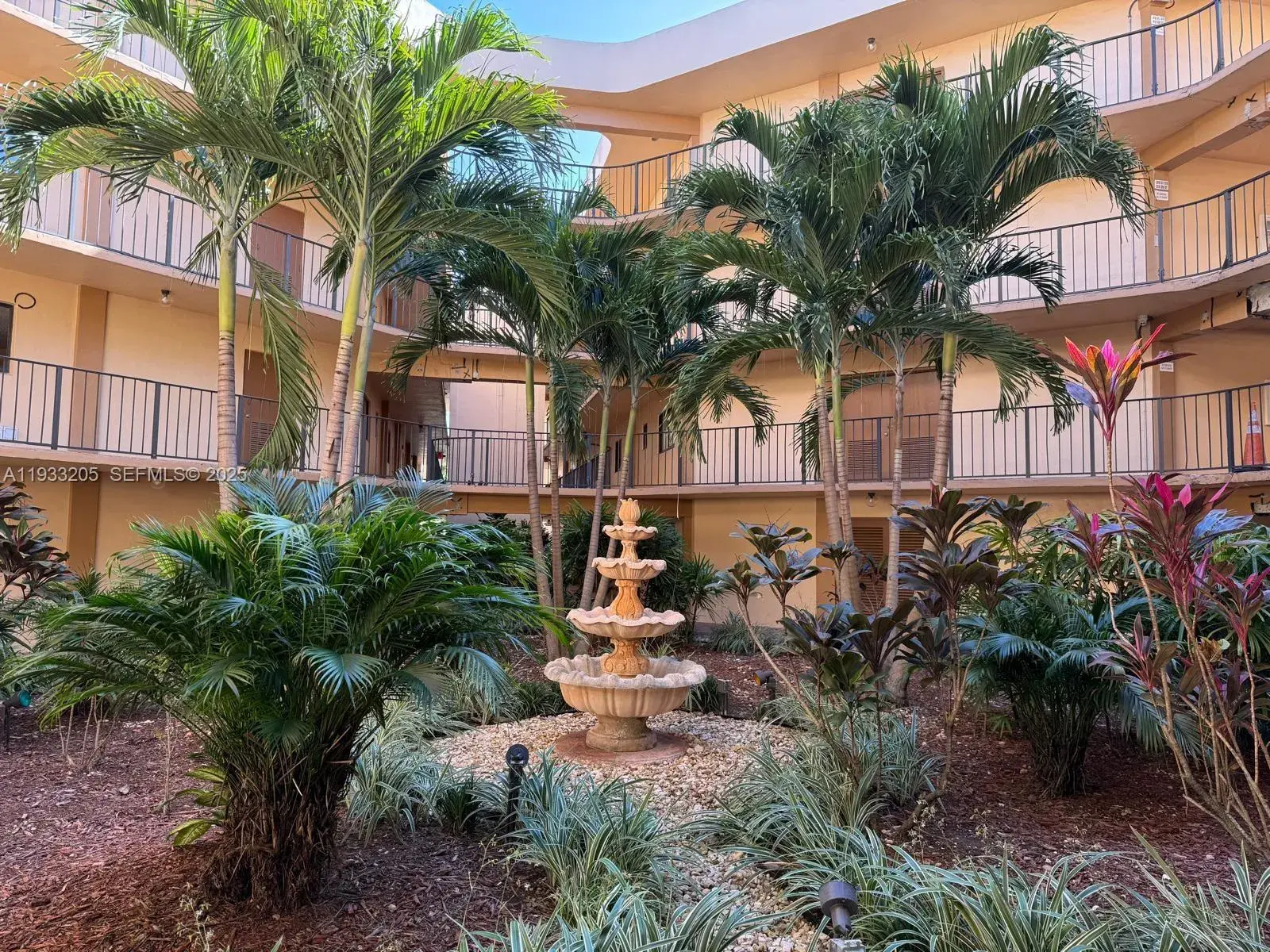 2 bedroom 2 bath Residential for sale at 8420 SW 133rd Ave Rd # 317, Miami FL 33183