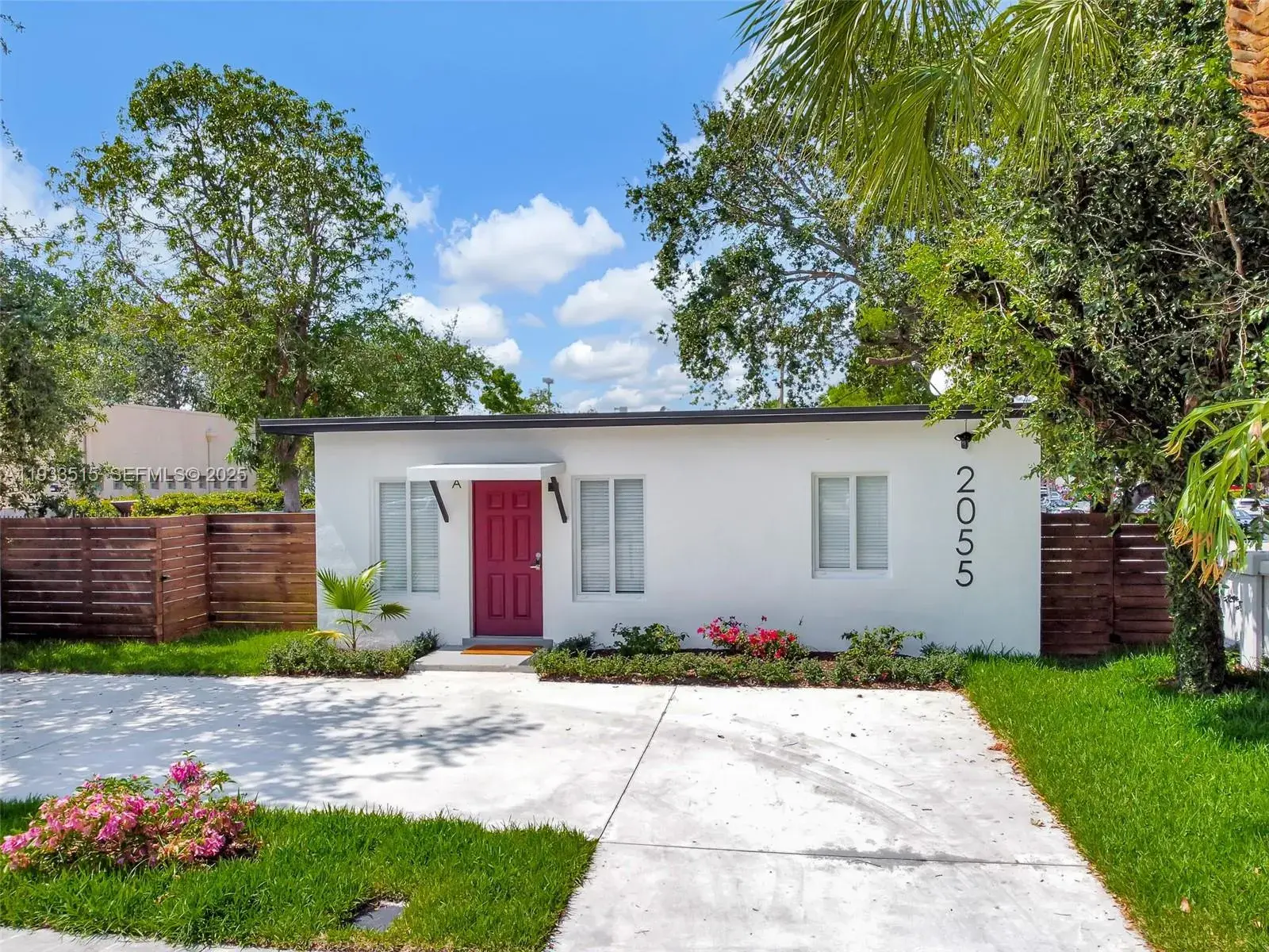 Residential Income for sale at 2055 NE 140th St, North Miami Beach FL 33181