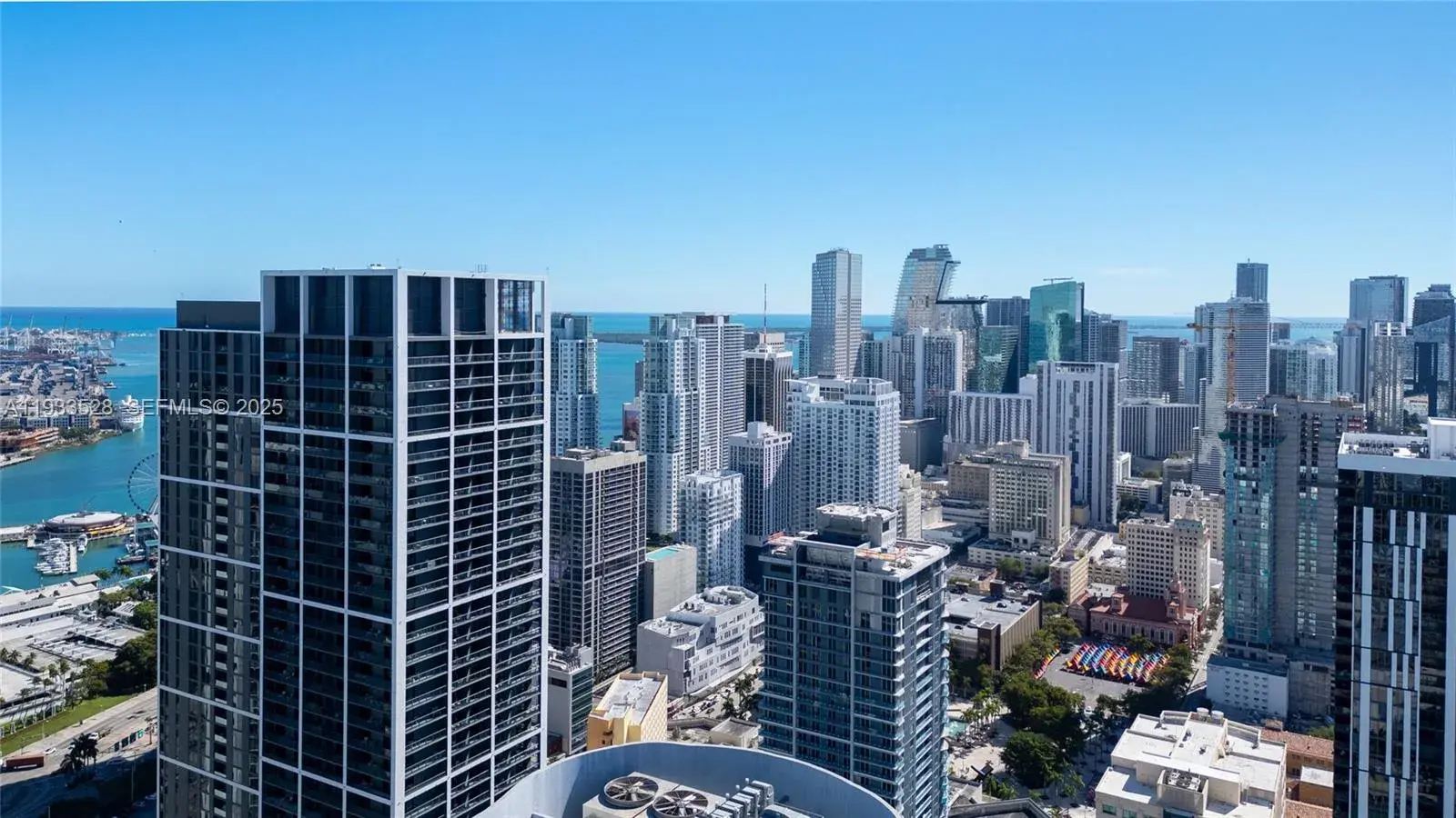 601 NE 1St Ave, Miami FL 33132