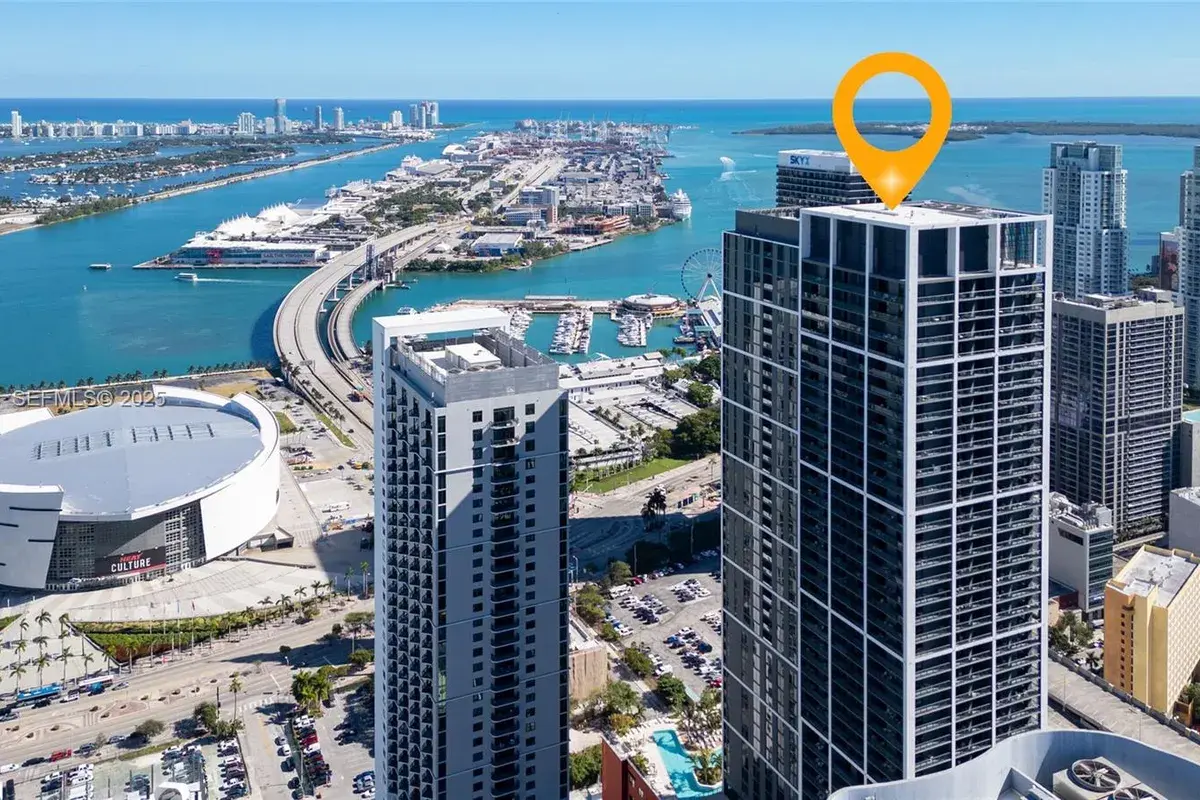 601 NE 1St Ave, Miami FL 33132