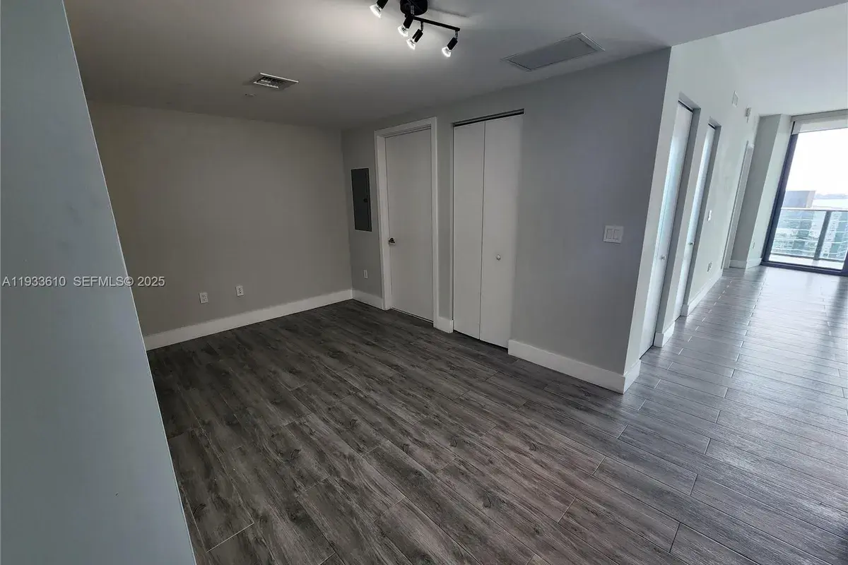 1300 S Miami Ave # 3502, Miami FL 33130
