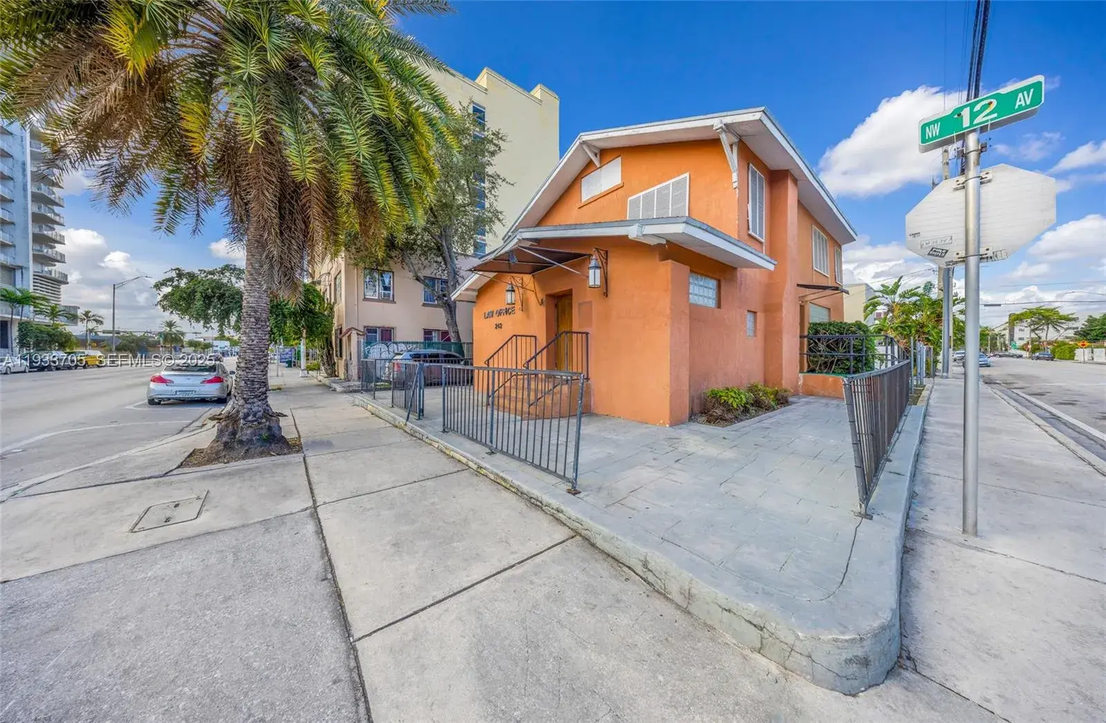 242 NW 12th Ave, Miami FL 33128
