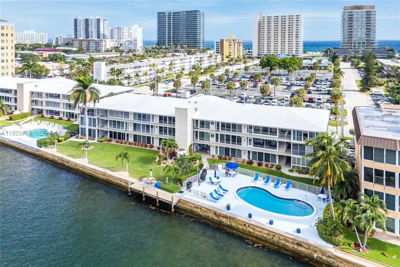2 bedroom 2 bath Residential for sale at 743 N Riverside Dr # 5C, Pompano Beach FL 33062