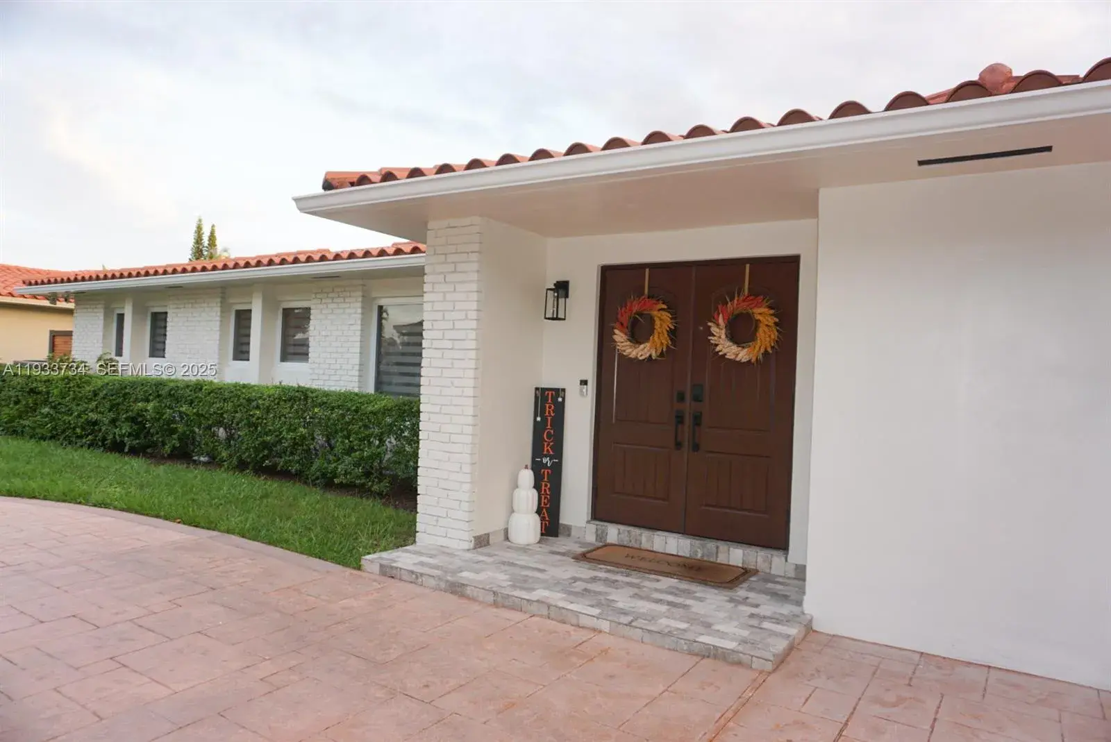 10350 SW 16th St, Miami FL 33165