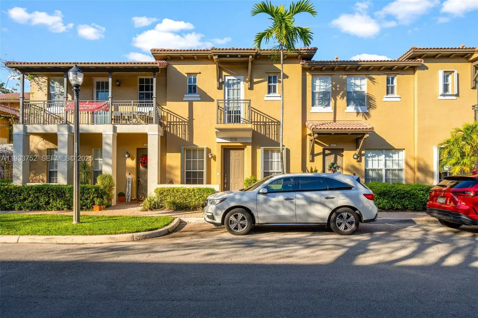 2 bedroom 2 bath Residential for sale at 14629 SW 5th St, Pembroke Pines FL 33027