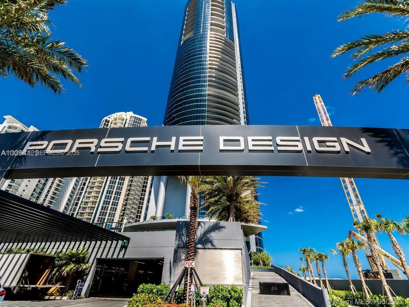 3 bedroom 4 bath for sale at 18555 COLLINS AVE # 4604, Miami Beach FL 33160