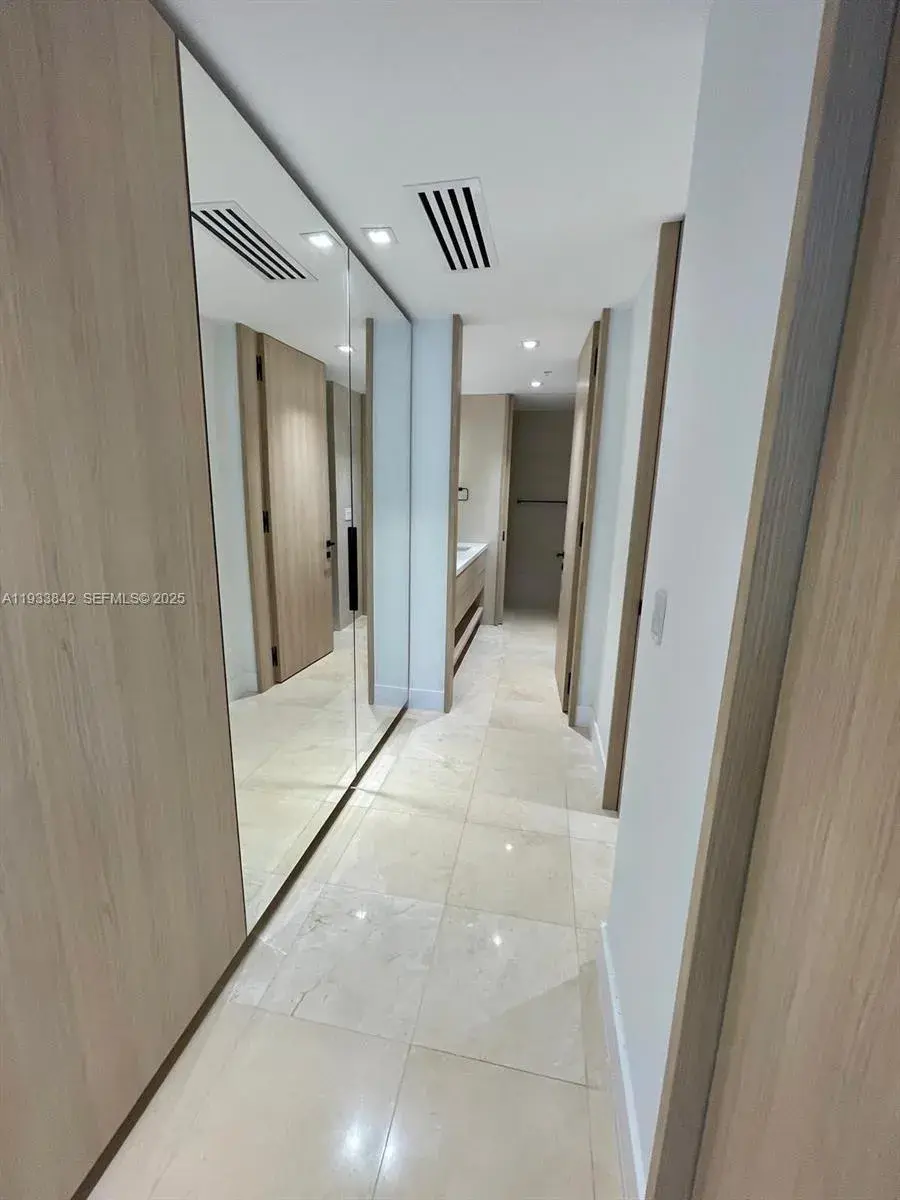 251 Crandon Blvd # 1228, Key Biscayne FL 33149