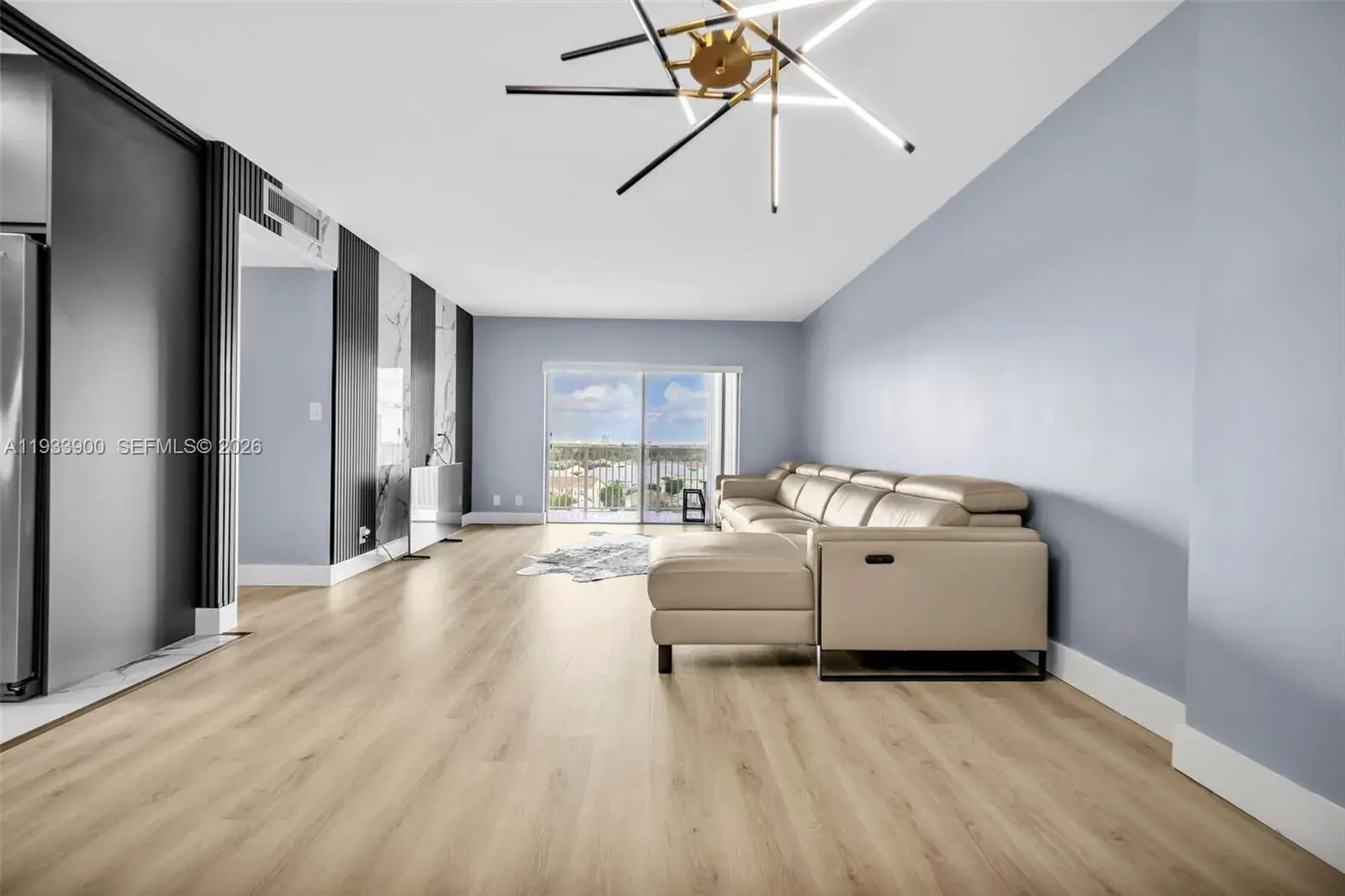 2 bedroom 2 bath Residential for sale at 4200 Hillcrest Dr # 802, Hollywood FL 33021