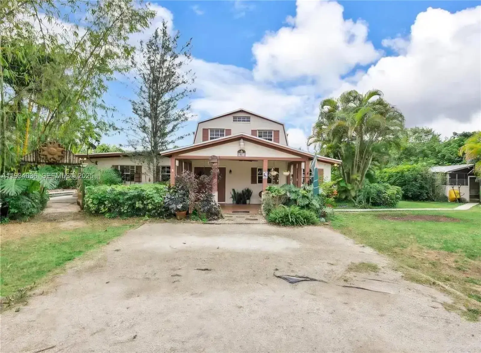 4 bedroom 3 bath Residential for sale at 19810 SW 200th St, Miami FL 33187