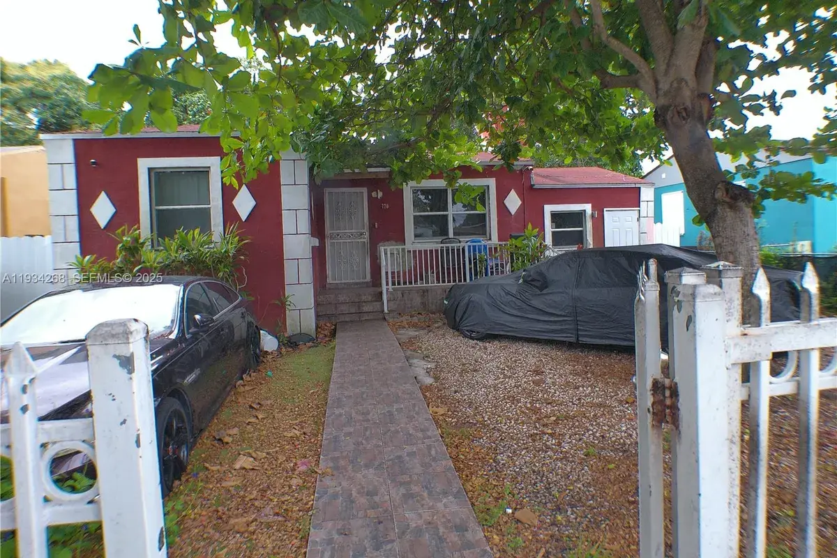 70 NW 47th Ter, Miami FL 33127