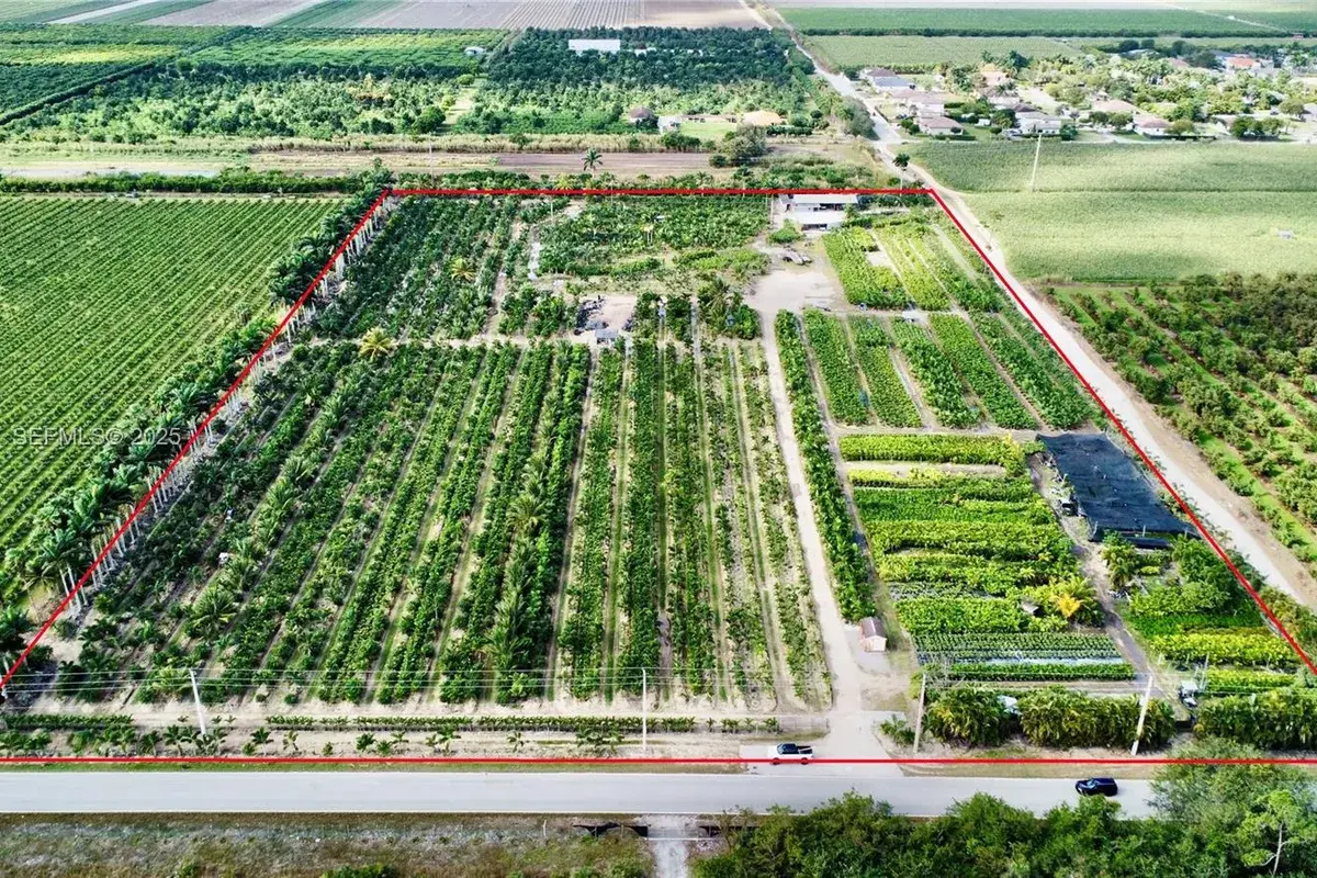32800 SW 202nd Ave, Homestead FL 33034