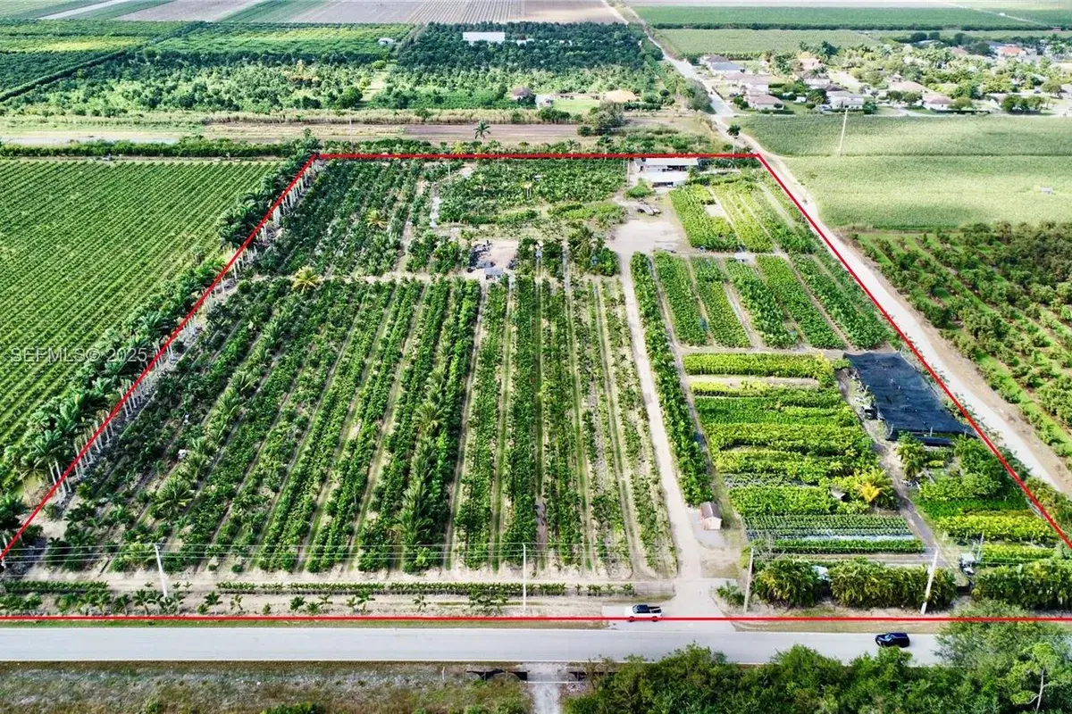 32800 SW 202nd Ave, Homestead FL 33034