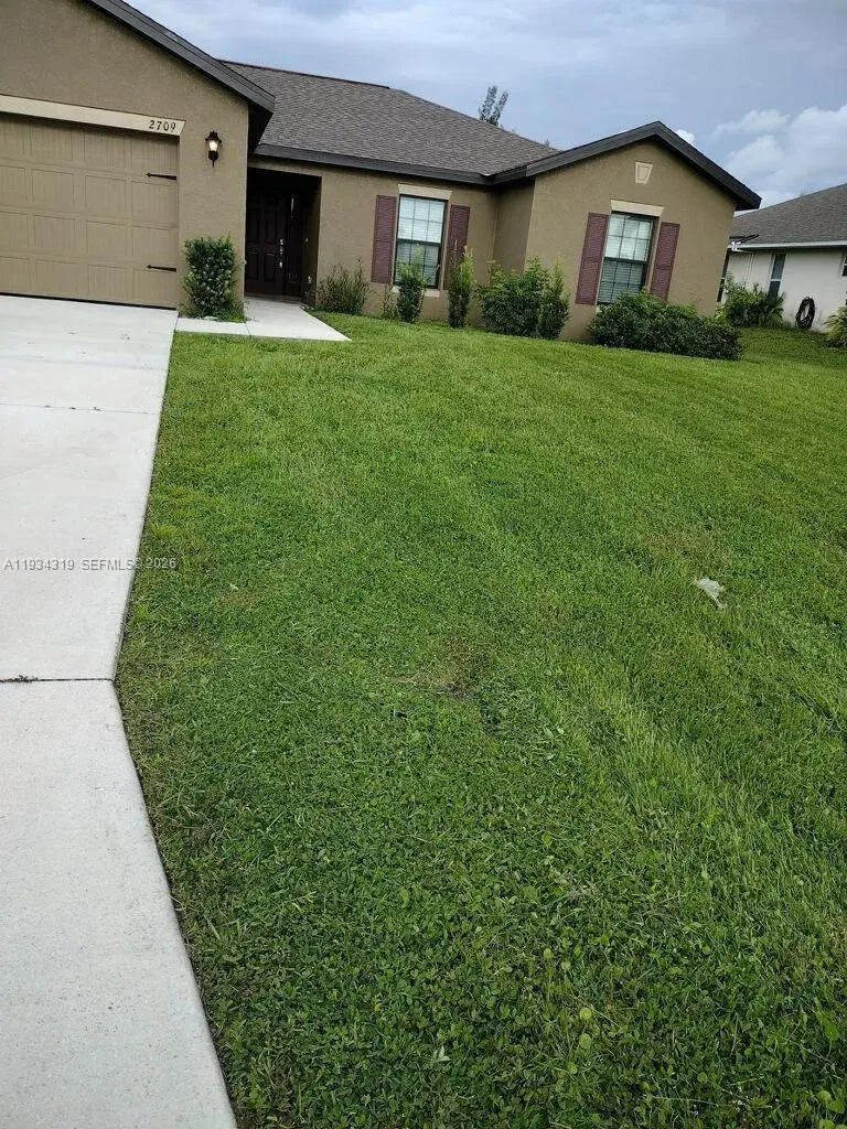 2709 SW 18th Ave, Cape Coral FL 33914
