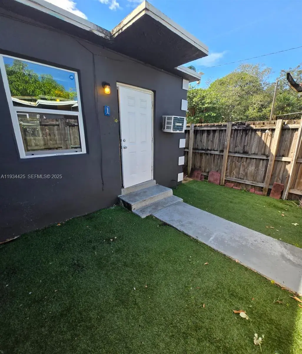 Commercial Sale for sale at 426 NW 14th Ave # 8, Fort Lauderdale FL 33311