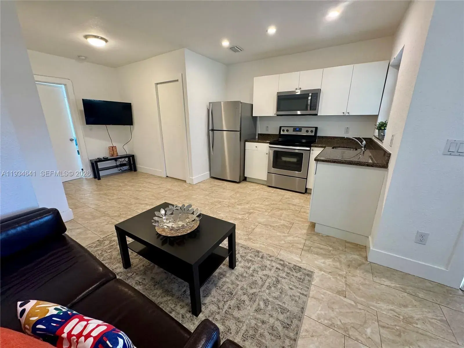 1648 Washington St # 2, Hollywood FL 33020